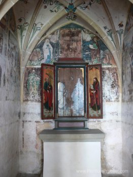 Triptych: Interle gauche Saint-Philippe, St. James le Grand Droi Triptych: Interle gauche Saint-Philippe, St. James le Grand Droi