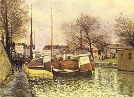 Des péniches sur le canal Saint Martin à Paris