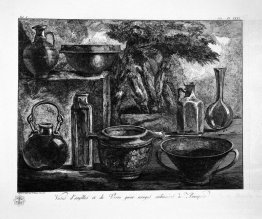 Pots d'argile et de verre trouvés à Pompéi