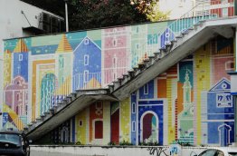 Panneau Azulejos (carreaux en céramique), av. Infante Santo, Lis