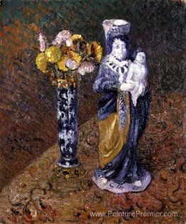 Fleurs et une statuette