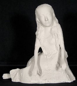 Alice II (pieds non croisés)
