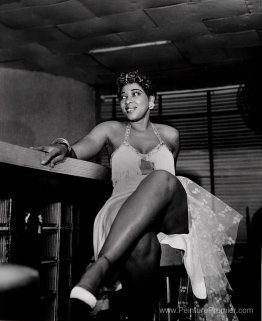 Dancer à la Dew Drop Inn