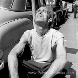 New York (Man Sunning dans la rue)