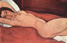 Nu inclinable avec des bras pliés derrière sa tête