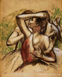 Trois danseurs de ballet, un avec une taille de cramoisi sombre