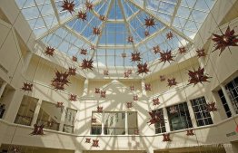 Sans titre (96 lampes à papillons)