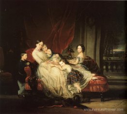 La grande duchesse Maria Nikolaevna avec ses enfants La grande duchesse Maria Nikolaevna avec ses enfants