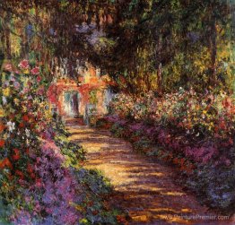 Pathway dans le jardin de Monet à Giverny Pathway dans le jardin de Monet à Giverny