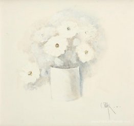 Vase avec des fleurs blanches Vase avec des fleurs blanches