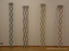 Petites échelles versent le ventilateur Petites échelles versent le ventilateur