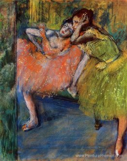 Deux danseurs dans le hall Deux danseurs dans le hall