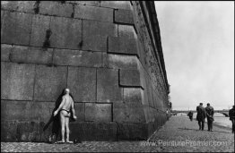 La forteresse de Peter et Paul sur la rivière Neva, Leningrad La forteresse de Peter et Paul sur la rivière Neva, Leningrad