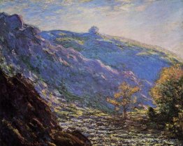 Le vieil arbre, la lumière du soleil sur le petit cruse Le vieil arbre, la lumière du soleil sur le petit cruse
