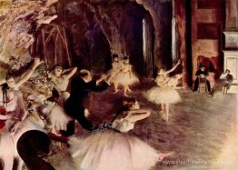 La répétition du ballet sur scène La répétition du ballet sur scène