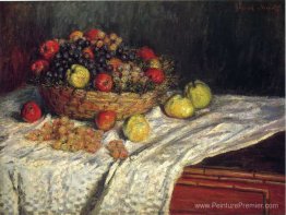 Panier de fruits avec des pommes et des raisins Panier de fruits avec des pommes et des raisins
