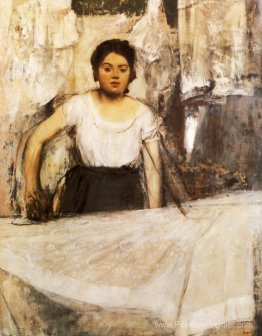 Femme à repasser Femme à repasser