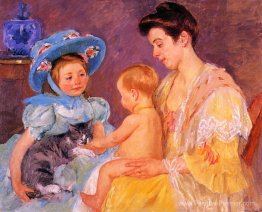 Les enfants jouant avec un chat Les enfants jouant avec un chat