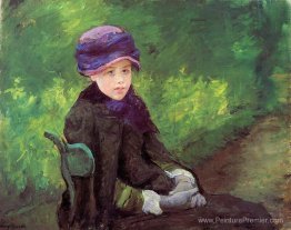 Susan assise à l'extérieur portant un chapeau violet Susan assise à l'extérieur portant un chapeau violet