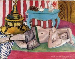 Odalisque avec écharpe verte Odalisque avec écharpe verte