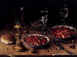 Nature morte avec des cerises et des fraises dans les bols en Ch Nature morte avec des cerises et des fraises dans les bols en Ch
