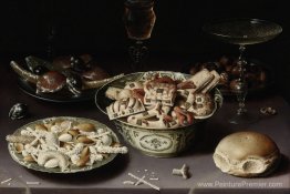 Trois plats de sucreries et de châtaignes avec trois verres sur Trois plats de sucreries et de châtaignes avec trois verres sur