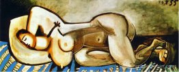 Allongé de femme nue Allongé de femme nue
