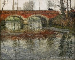 Paysage de la rivière française avec un pont en pierre Paysage de la rivière française avec un pont en pierre