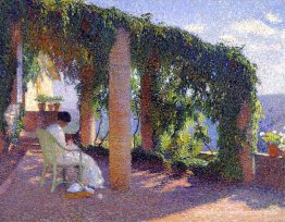 Femme coudre sur une véranda Femme coudre sur une véranda