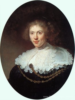Femme portant une chaîne en or Femme portant une chaîne en or