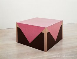 Table avec nappe rose Table avec nappe rose