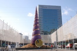 Spring (collaboration avec Van Bruggen) Spring (collaboration avec Van Bruggen)