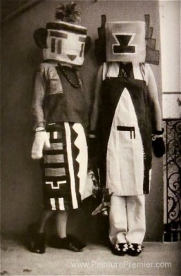 Sophie et Erika Taeuber (Costumes indiens de Hopi) Sophie et Erika Taeuber (Costumes indiens de Hopi)