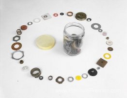 Autour des choses avec un trou au milieu la plupart du temps Autour des choses avec un trou au milieu la plupart du temps