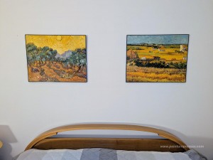 Récolte à La Crau, avec Montmajour en arrière-plan