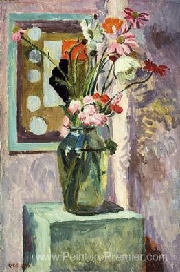 Fleurs dans un vase en verre avec conception abstraite d'aiguill Fleurs dans un vase en verre avec conception abstraite d'aiguill